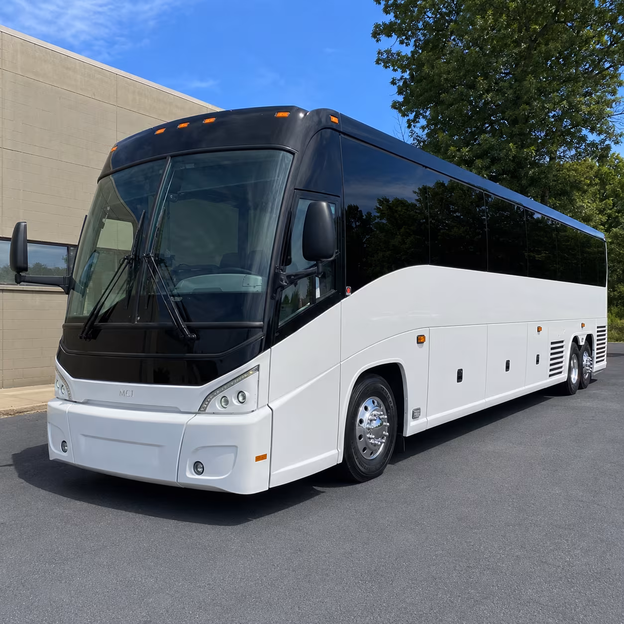 charter buses to cal poly slo mustangs games in san luis obispo