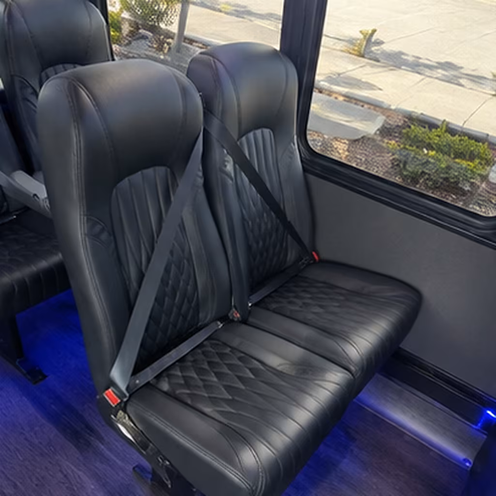 does the date or day of the week change what a bus costs in santa maria
