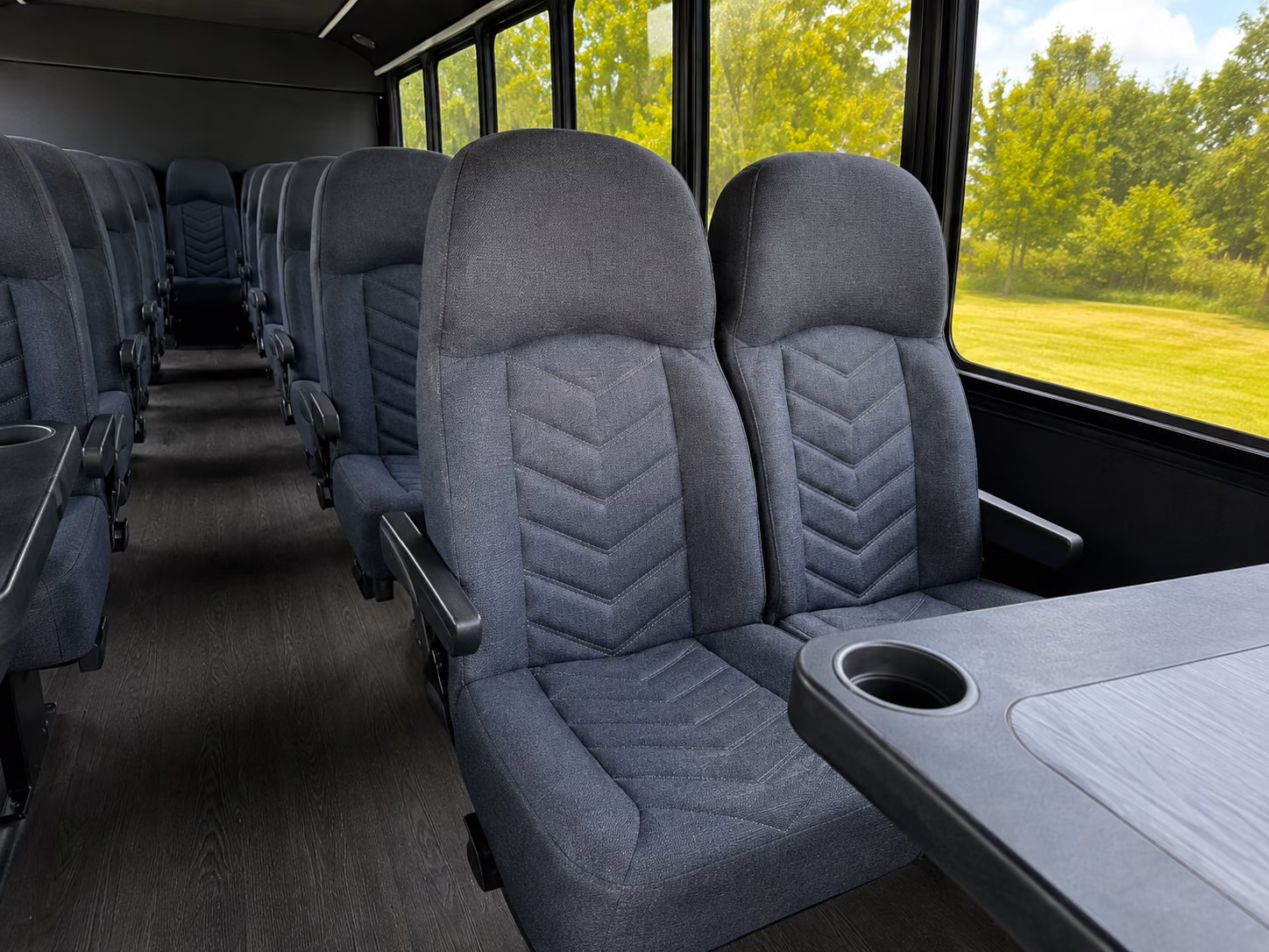 group transportation in santa maria for local races and motorsport events