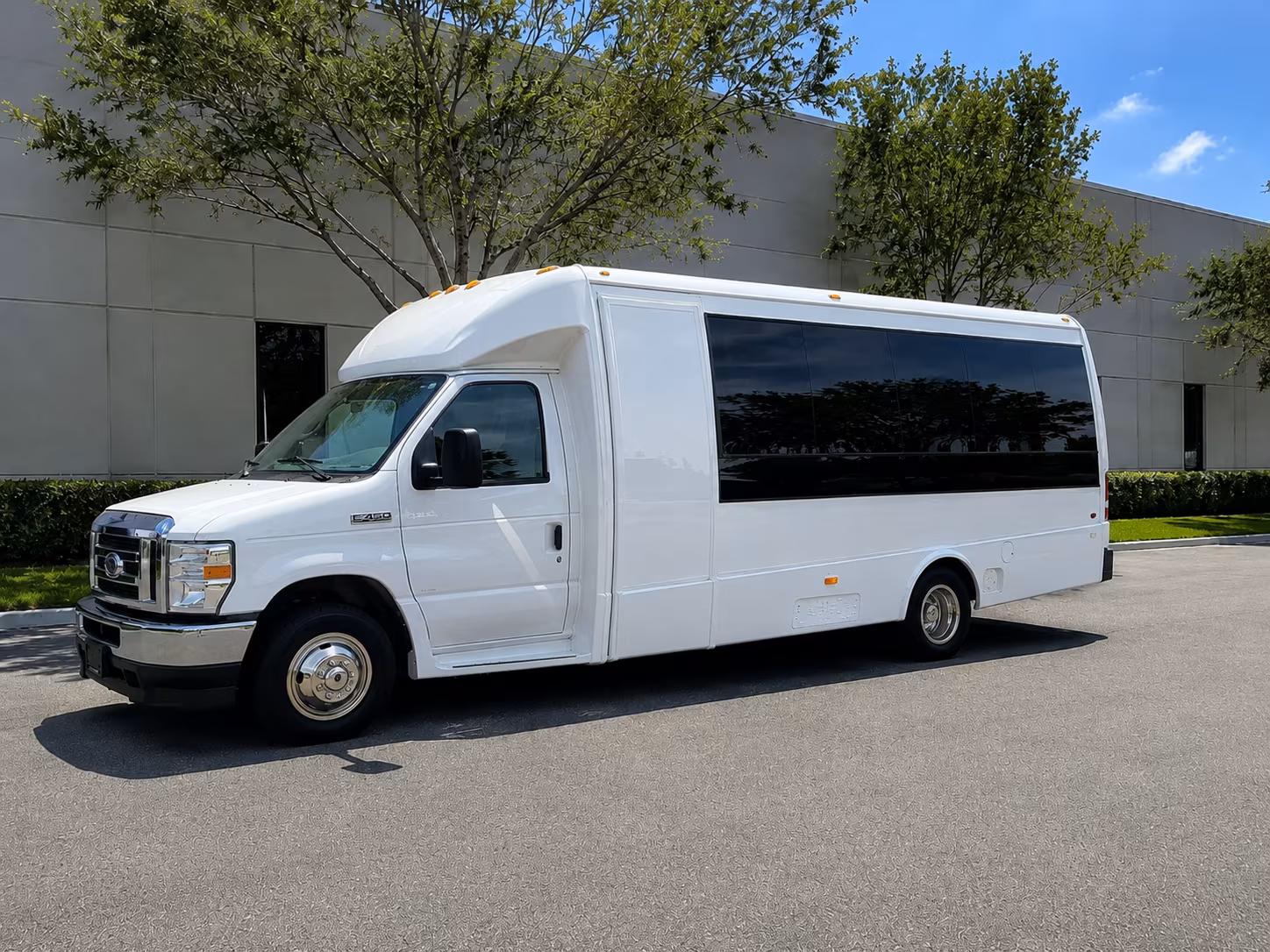 minibuses for santa maria prom groups keeping it small and simple