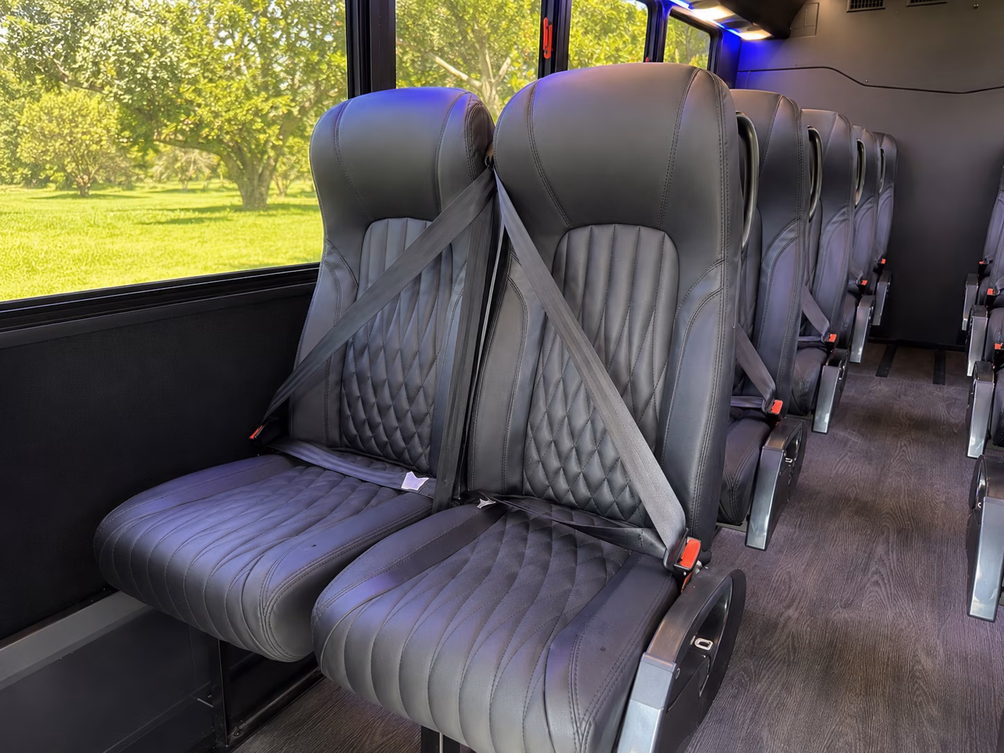 santa maria 18 passenger minibus interior