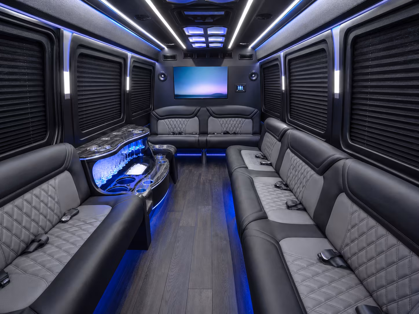 santa maria 28 passenger party bus